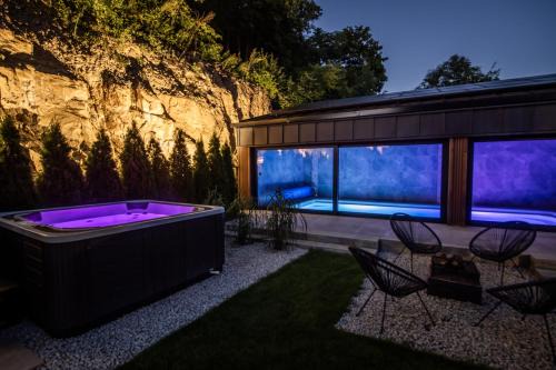 Baltow House | Dom z basenem Bałtów 22