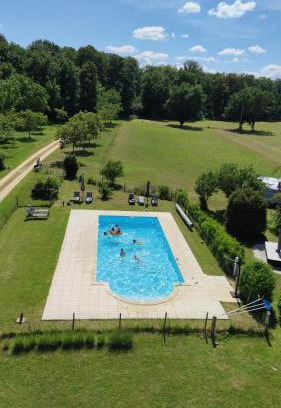 Brion House | Domaine Chateau La Mothaye-self catering gites- shared pool- Loire valley