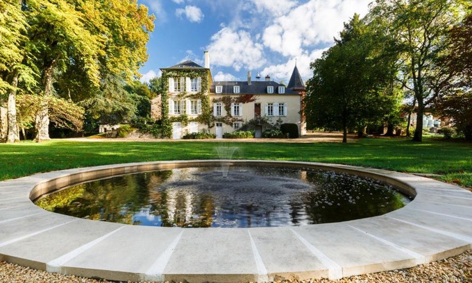 Berry-Bouy Bed & Breakfast | Domaine de l'Ermitage