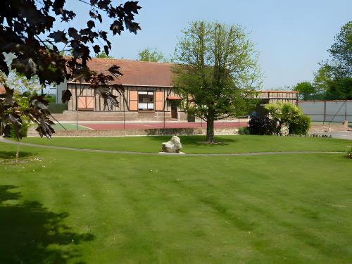 Domart-en-Ponthieu House | Domaine De L'olympe