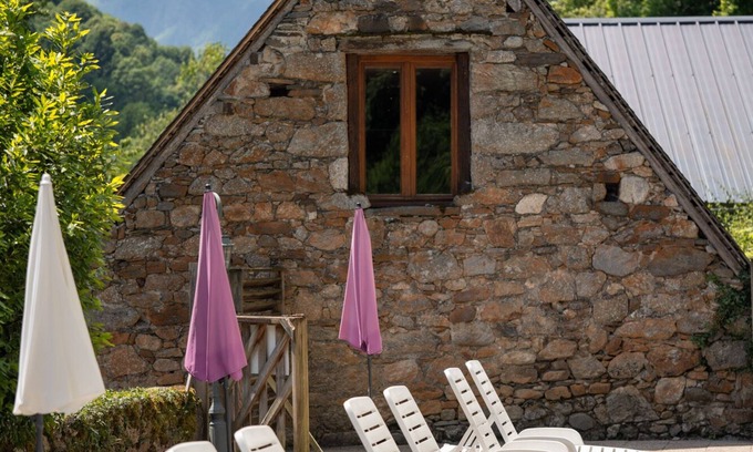 Bagneres-de-Bigorre Hotel | Domaine de Ramonjuan