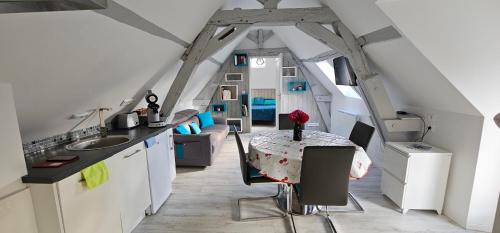 Villebernier Apartment | Domaine des Moizons, Le Cerisier
