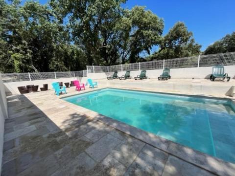 Saint-Genies-des-Mourgues Hotel | Domaine du Bérange