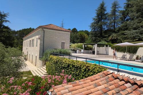 Montcuq Bed & Breakfast | Domaine Lapèze