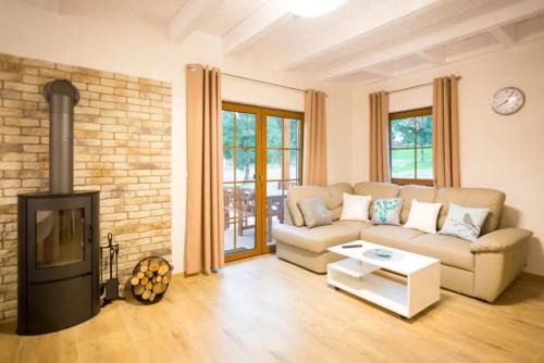 Kolczyglowy House | Domek A 143 Cztery Pokoje- Kaszubska Ostoja