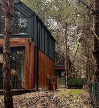 Rakow House | DOMEK LABA CHAŃCZA nad zalewem, domek w lesie z opcją balii NA WYŁĄCZNOŚĆ, ANTRESOLA