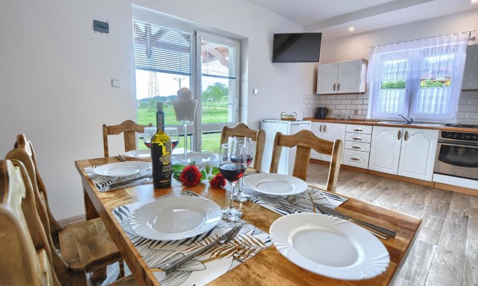 Olszanica Apartment | Domek w Bieszczadach u Ani Apartament 1