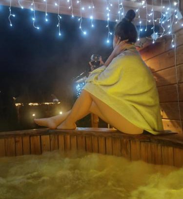 Lobozew Gorny House | Domek z Jacuzzi w Cenie -Solina