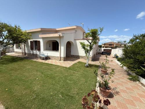 Porto Torres House | DomoMea - Grazioso bilocale a due passi dal mare