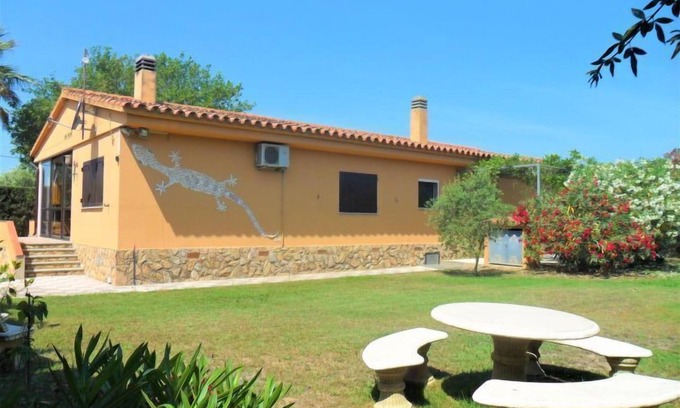 L'Escala House | Don Felipe by Interhome