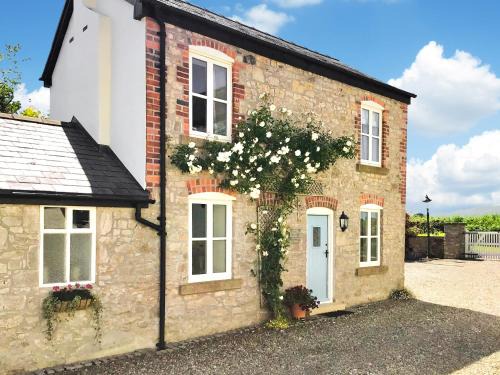 Holywell House | Donadea Cottage