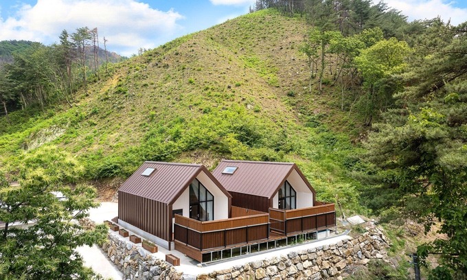 Donghae House | Donghae Mangsang Papa Pension