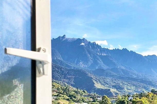 Kundasang House | Dongorit Cabin Deluxe Room