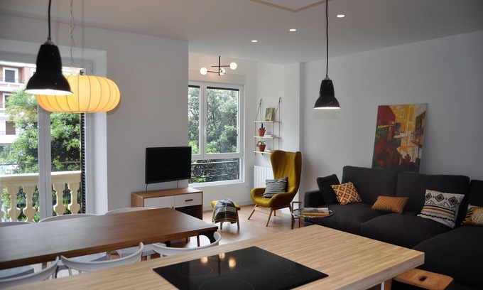 Gros Apartment | Donostia Chic Apartment ESS02298