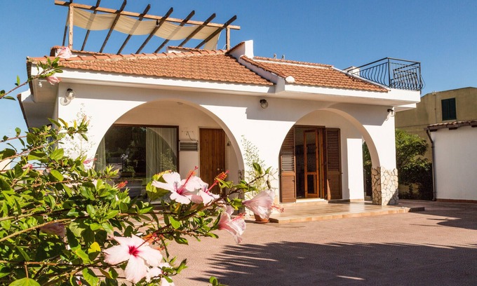 Plemmirio Villa | Don’t bother coming to Syracuse if you aren’t staying in MantaBianca Sicilia