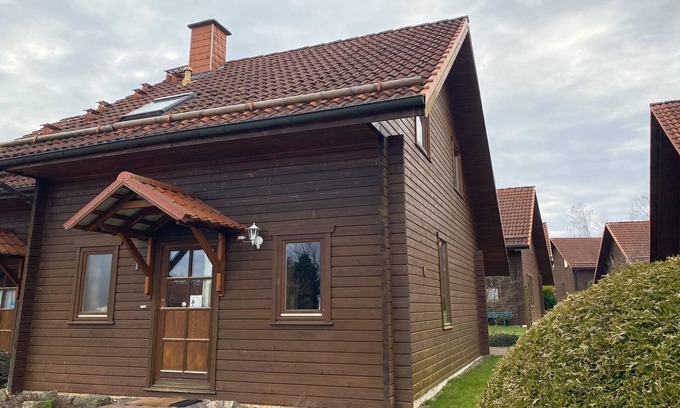 Rotacker House | Doppelhaushälfte in Hasselfelde