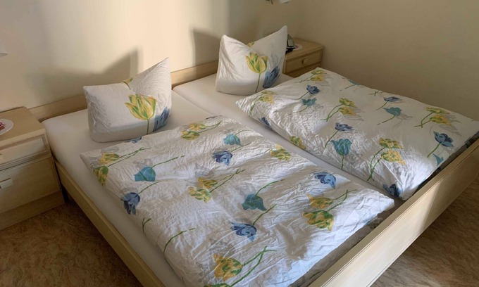 Reichelsheim Cottage | Doppelzimmer mit Wintergarten - 07 - Gasthaus und Pension Zum Fürstengrund