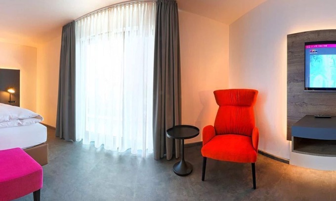 Gersbach House | Doppelzimmer Deluxe - Emils Hotel