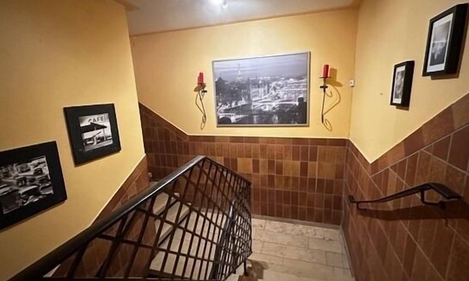 Erlangen Apartment | Doppelzimmer für 2 Gäste mit 18m² in Erlangen