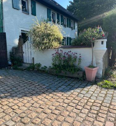 Nagel House | Doppelzimmer mit Bad im Seminarhaus Sissy Baumann