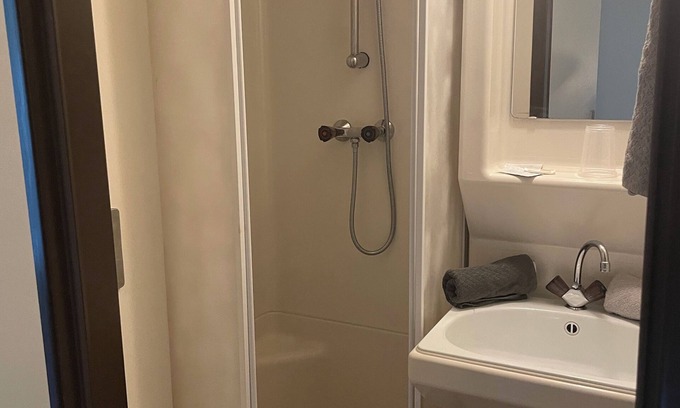 Stall Bed & Breakfast | Doppelzimmer mit Dusche Toilette und Frühstück, Mitten ins Molltal Hohe Tauern