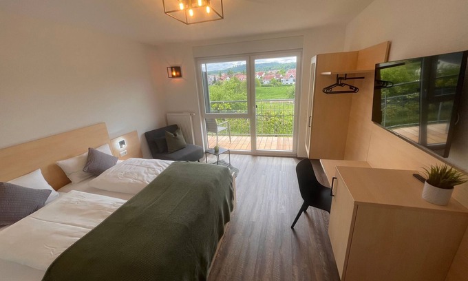 Lehrensteinsfeld Apartment | Doppelzimmer NB 1 - Gästehaus Zum Wolffenturm