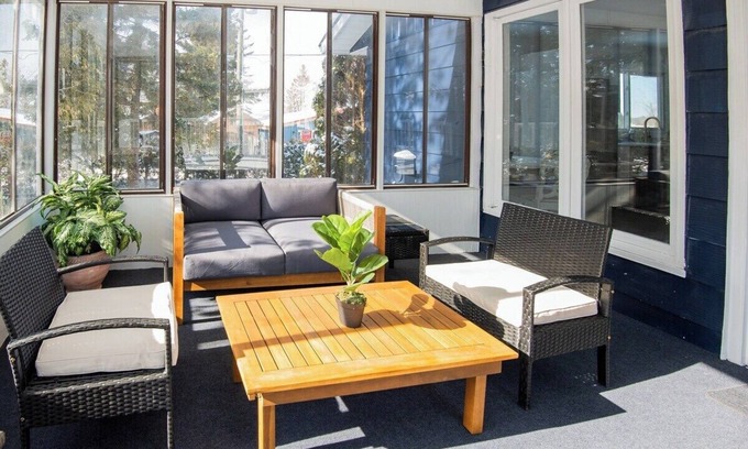 Fenelon Falls House | Dorado House-Cottage