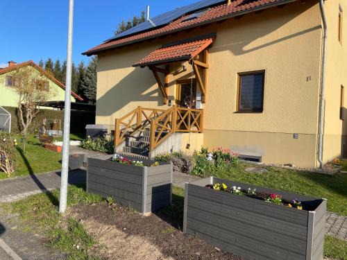Oberseifersdorf Apartment | Dorfidyll im Grünen