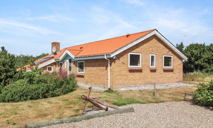 Lodbjerg Hede House | "Dorithea" - 1.3km from the sea by Interhome