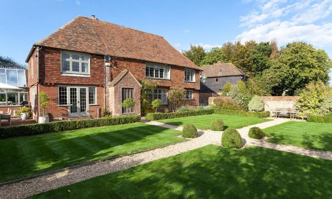 Ashford House | Dormestone Farm by Bloom Stays