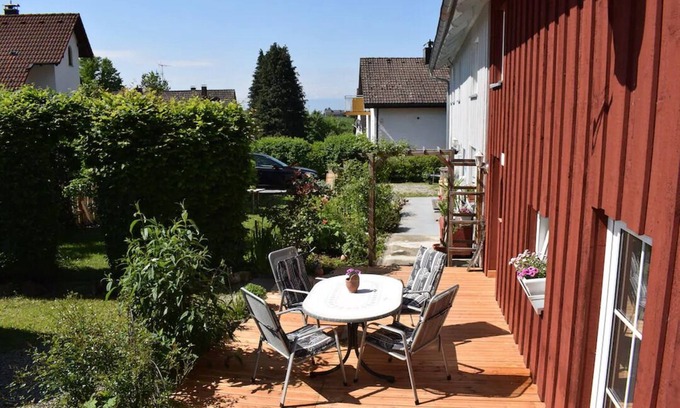 Rehlings Apartment | Dornröschen vacation apartments - first floor apartment with terrace