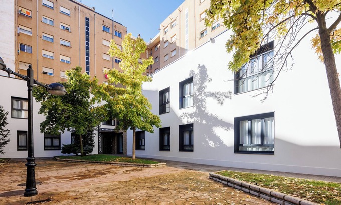 Logrono Apartment | DOUBLE FAMILY STUDIO WITH FREE PARKING