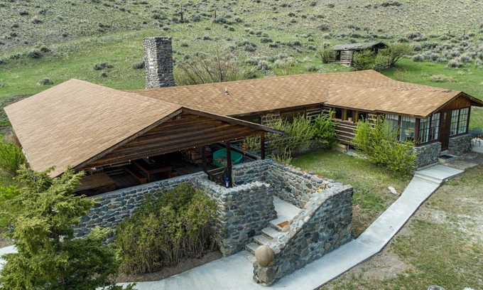 Wapiti Cabin | Double L Bar Lodge Guest Ranch