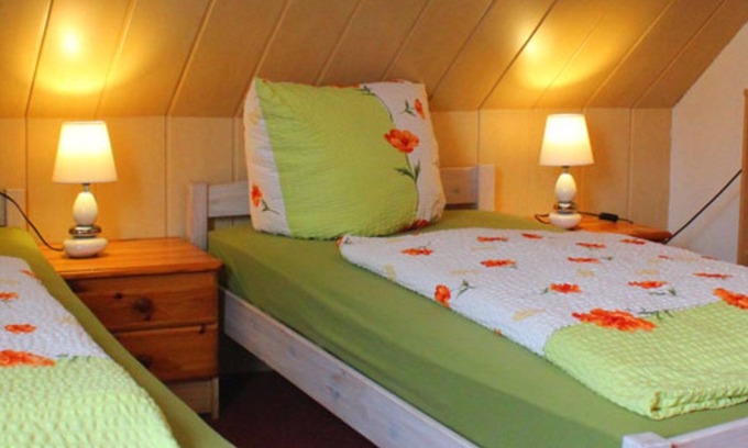 Lutherstadt Wittenberg Apartment | Double room with shared shower/WC online - Gästehaus Wolter