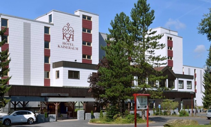 Bischofsgruen House | Double room, bath, WC - Hotel Kaiseralm GmbH