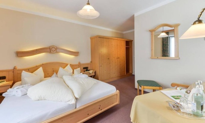 Sonnen Apartment | Double room Cat. B (from 7 nights) - Kur- & Vitalhotel Sonnen