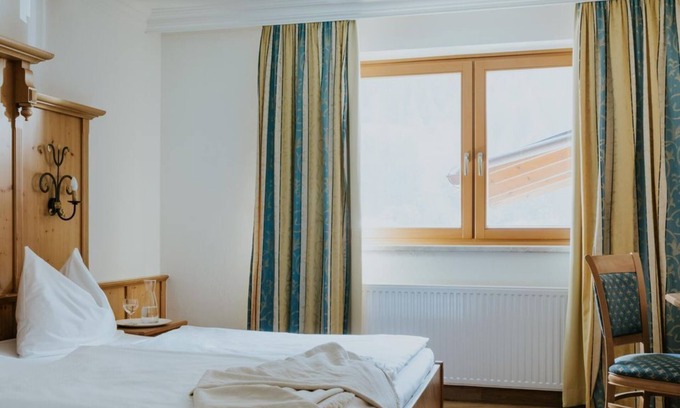 Unterberg House | Double room "Classic" -short - Vitalhotel Tauernhof
