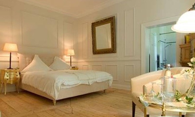Center House | Double room comfort, shower, WC - Hotel Hochzeitshaus