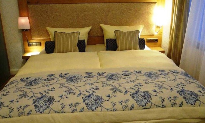 Liepen Apartment | Double room Gutshaus1 - Hotel & Restaurant Am Peenetal
