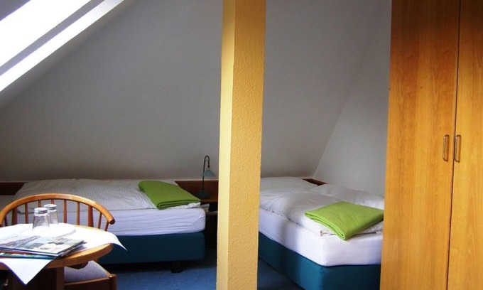 Niederkleveez House | Double room, shower or bath, WC, - Fährhaus Niederkleveez
