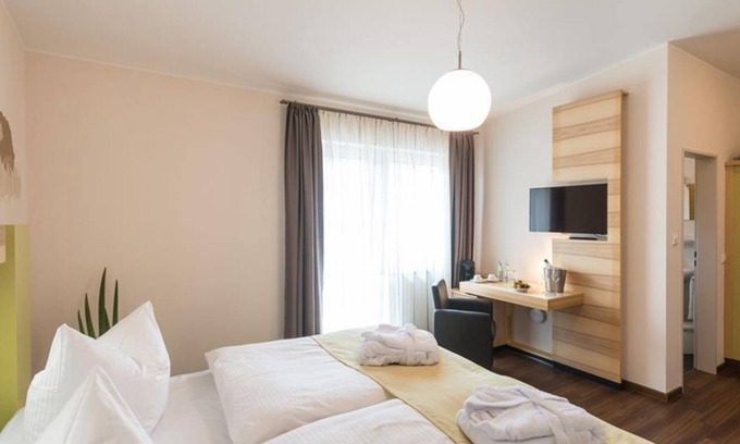 Steinborn House | Double room shower/WC "Comfort" - Brauers Landarthotel
