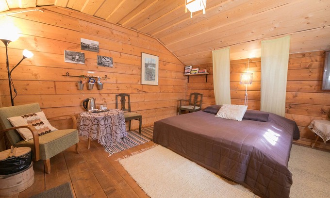 Ikaalinen Other | Double room Tilli at Luomajärvi Horse Inn