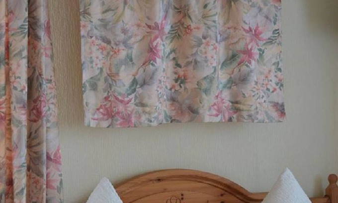 Leiwen Bed & Breakfast | Double room with shower/WC - Gästehaus Jostock-Hermes