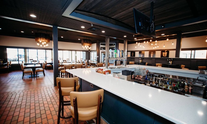 Bloomington Hotel | DoubleTree by Hilton Hotel Bloomington