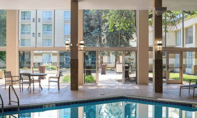 South Loop Hotel | DoubleTree by Hilton Minneapolis Airport, MN