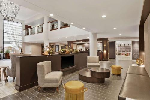 McLean Hotel | DoubleTree by Hilton McLean Tysons