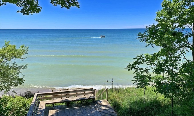 Douglas Cabin | Douglas Beach Cottage: Lake Michigan Waterfront, Private Beach, Pet Friendly