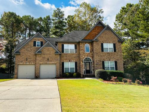 Douglasville Villa | Douglasville Retreat - 4BR Villa Getaway near Atlanta