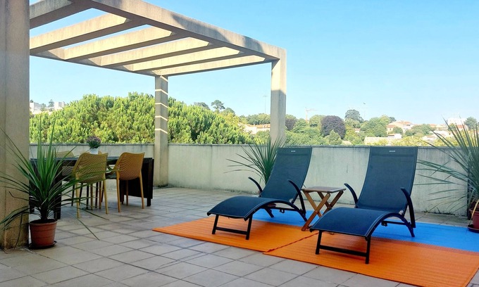 Lordelo do Ouro e Massarelos Condo | Douro Roof Top - Amazing Terrace & Garage
