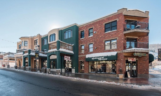 Downtown Park City House | Downtown 2 Bedroom Town Lift by All Season Resorts Lodging